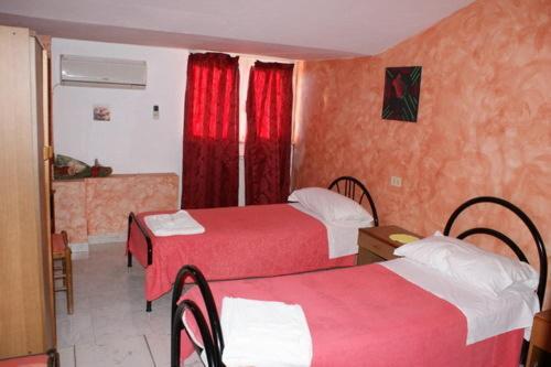 La Conca D'Oro Bed & Breakfast Altomonte Room photo